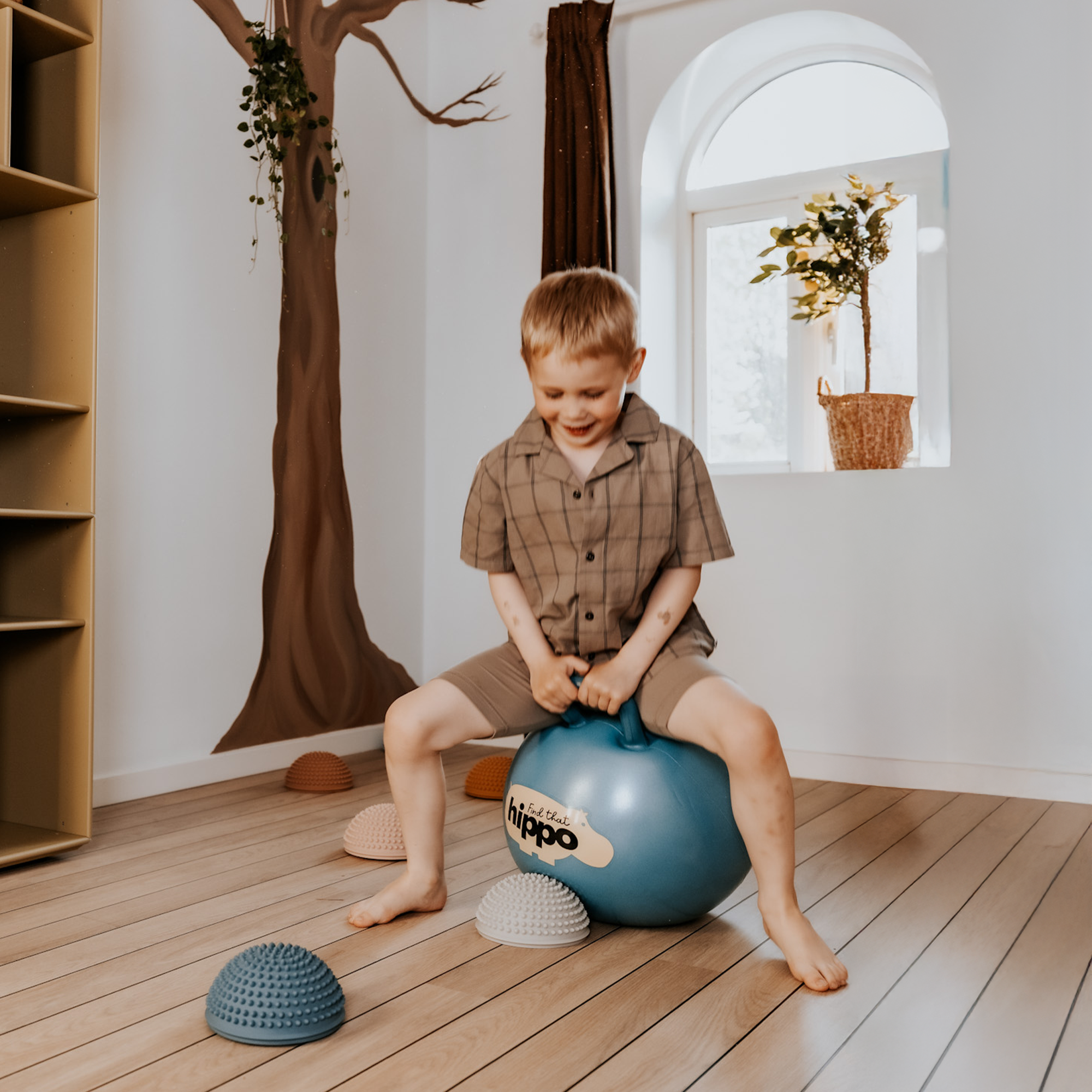 Hippo bouncy ball petrol blue – Find that hippo